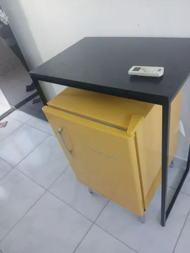 Frigobar brastemp retrô amarelo 76 litros