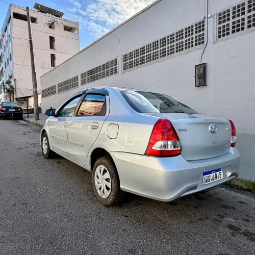 Toyota Etios XS Sedan 1.5 Flex 16V 4P Mec. 2018