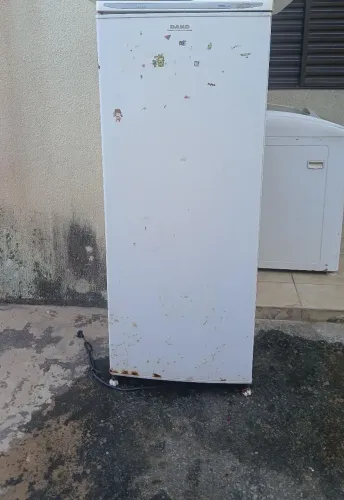 Geladeira Dako
