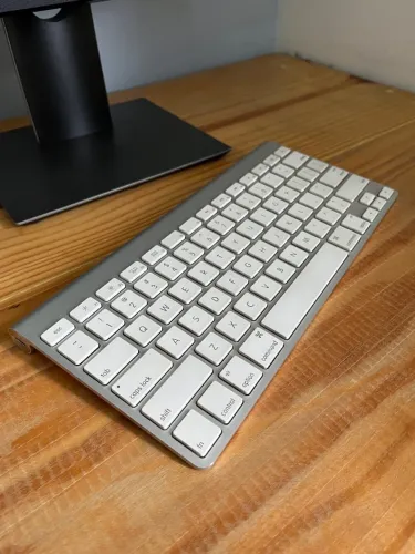 Apple Keyboard A1314 (teclado)