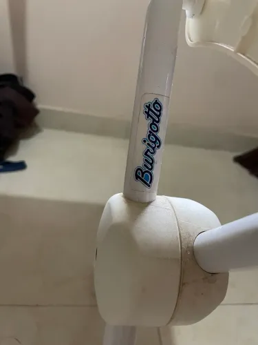Banheira de bebê com suporte burigotto