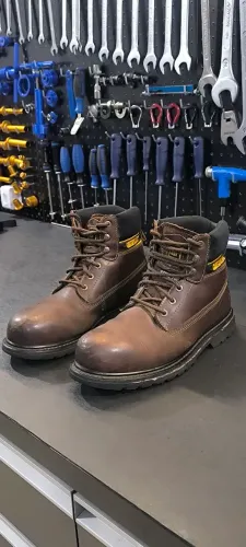 Bota Caterpillar 44 Stell toe holton ST