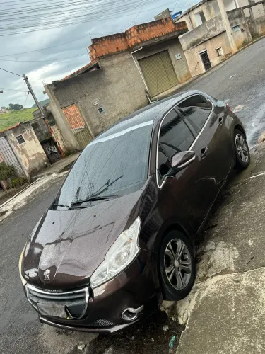 Peugeot 208 Griffe 1.6 Flex 16V 5P Mec. 2014