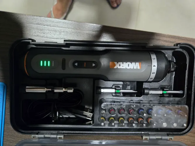 Parafusadeira Worx wx242
