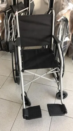 Cadeira de Rodas (Aluguel Mensal)