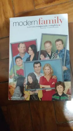 Modern Family 3 temporadas DVD - Favor ler descrição