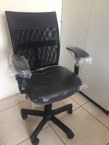 Cadeira Giratória Digitador