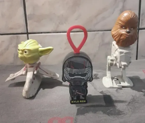 Bonecos Star Wars - McDonald's (As 3 Unidades Por R$ 23,00 / Envio Pela OLX Pay)