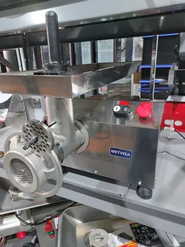 Moedor de carne industrial boca 22 novo