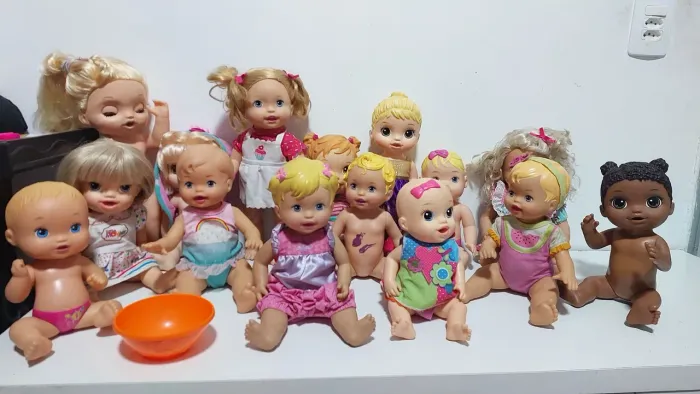 Bonecas Baby Alive e Litlle Momy