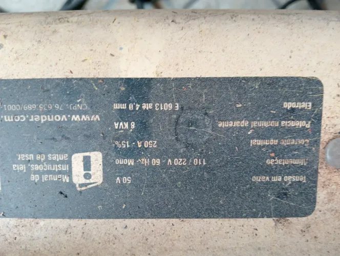 Gerador de Solda Vonder 8 KVA - 250A - 15% - Eletrodo 6013