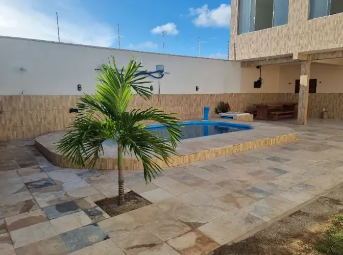 Promoção R$ 450,00 a diária estilosa casa 04 quartos, na REDINHA NOVA, perto da praia.