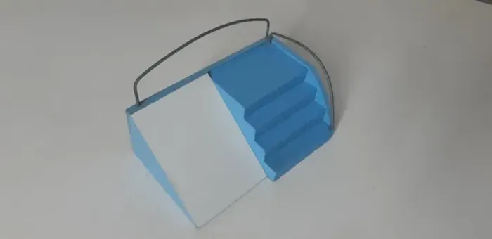 Escada com rampa para skate de dedo (pista de fingerboard) antiguidade coleção