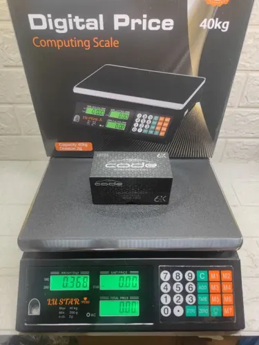 Balança digital 40 kg.