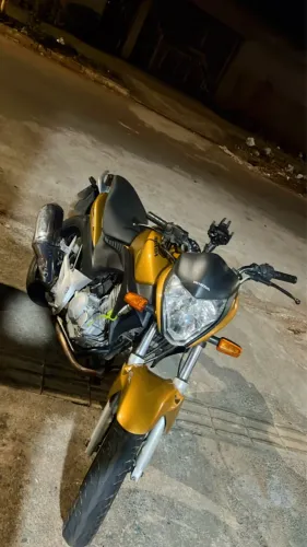 Cb 300 em dias