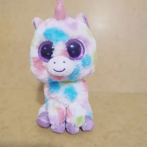 Pelúcia beanie boo unicórnio