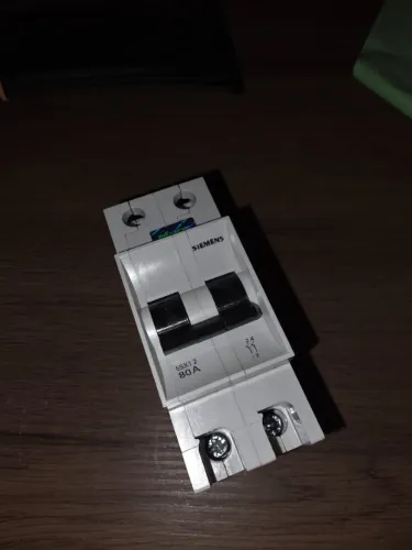 Disjuntor Siemens 80A