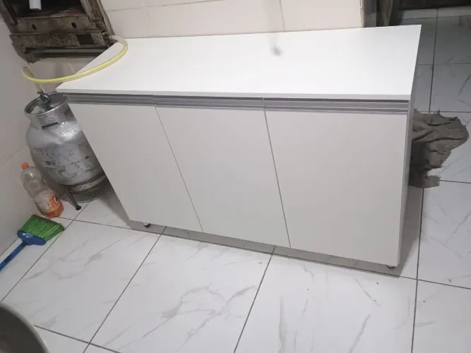 Balcão com tampo Branco 3 Portas 100% mdf