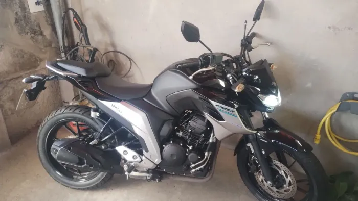 Vendo Fazer 250- 2019/2020