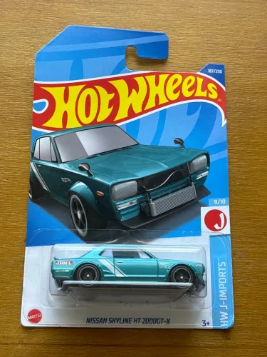 Hot Wheels Nissan Skyline HT 2000GT-X