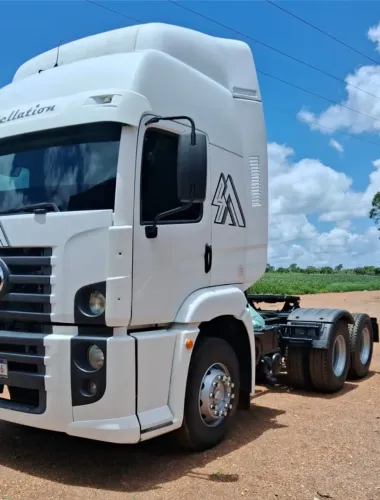 Caminhão 25-370. Troco caminhão mais novo