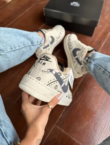 Tênsi Nike Air force justdo it Premium