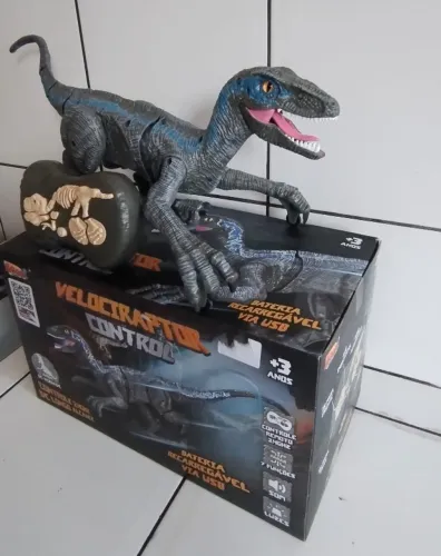 Brinquedo | VELOCIRAPTOR DE CONTROLE REMOTO 45CM ZOOP