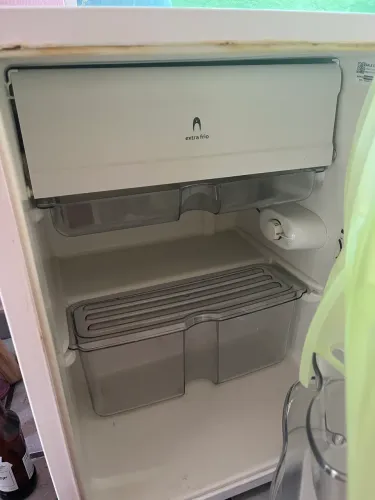 Frigobar sem nenhum defeito 