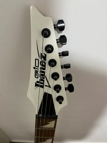 Ibanez GIO GRG140-WH - Guitarra Elétrica Branca