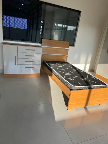 Comoda + Cama de Solteiro com Colchão 