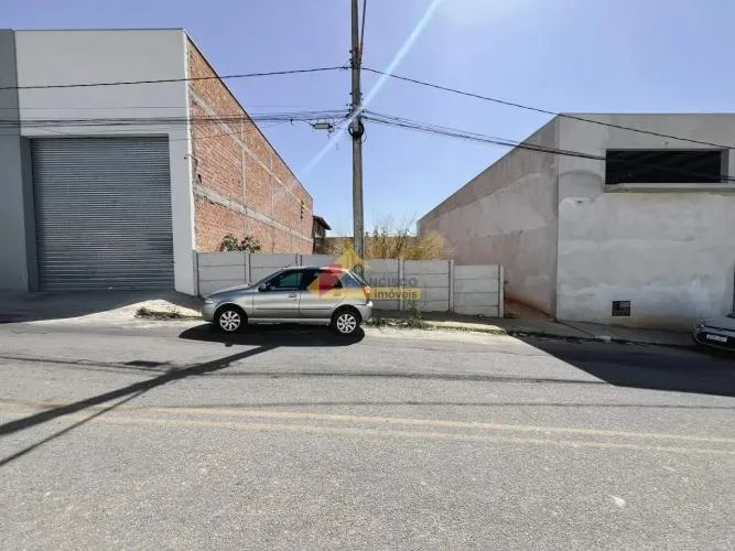 Lote localizado no bairro Rancho Alegre