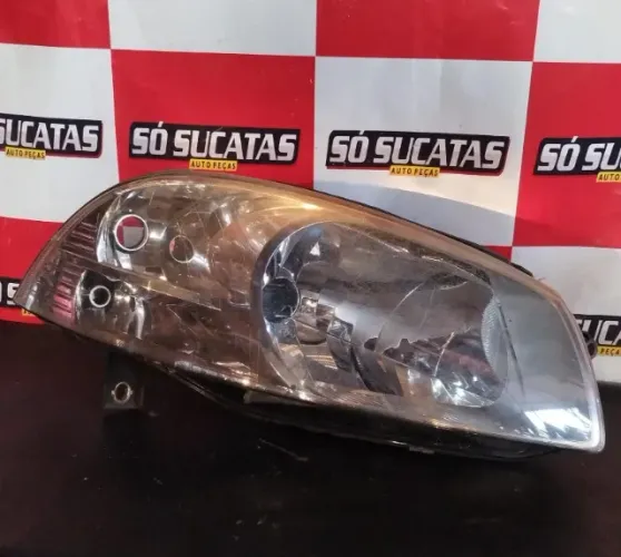 FAROL DIREITO PALIO STRADA SIENA 2009 A 2018