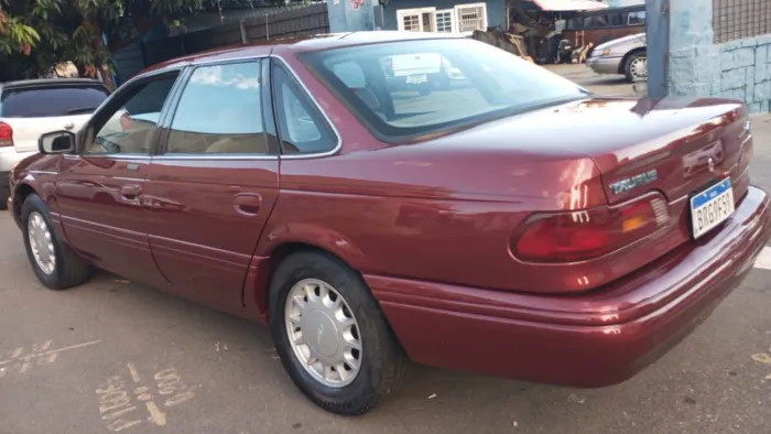 FORD TAURUS LX 3.0 V6 AUTOMÁTICO 1995/1995