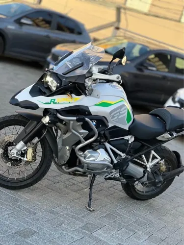 BMW GS R1250 Premium Brasil 2022 - Cautelar aprovada?