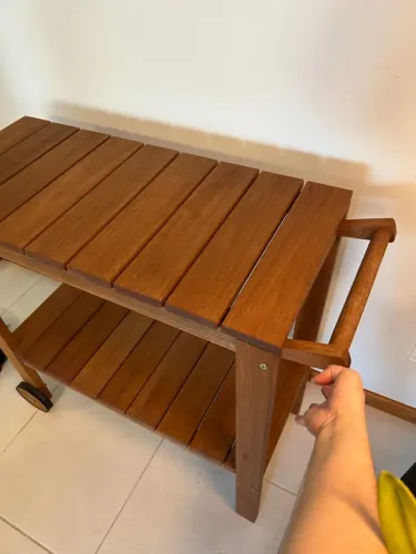 Bar de madeira