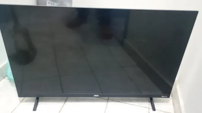 (com defeito) TV LED 32' AOC display (tela) quebrado