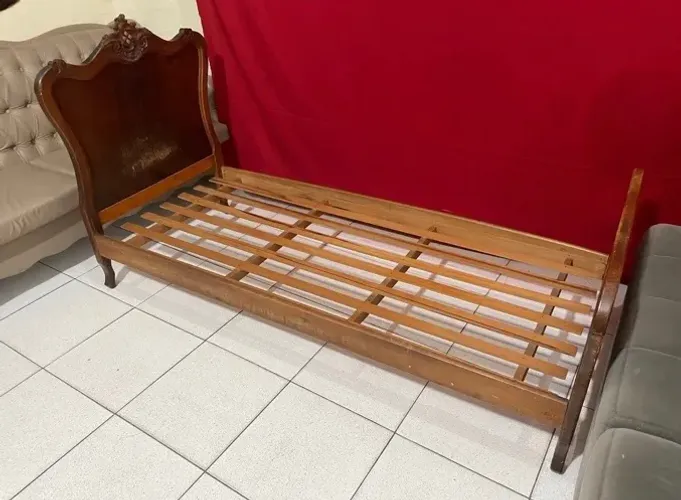 Cama Solteiro Provençal/Colonial em Madeira Maciça 