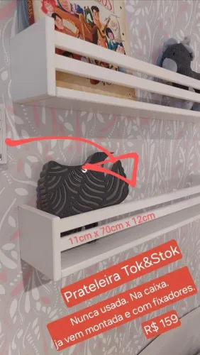 Prateleira/porta livros Tok&Stock nova!
