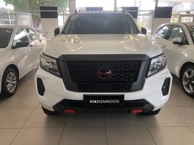 Nissan Frontier Pro4x CD 4X4 2.3 Bi-TB Die. AUT 2024