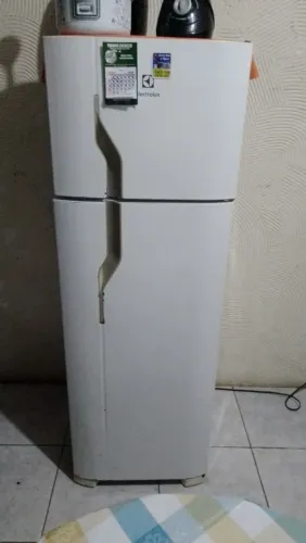 Vendo geladeira dúplex Electrolux