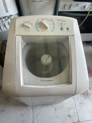 Vende-se máquina de lava 9kilos