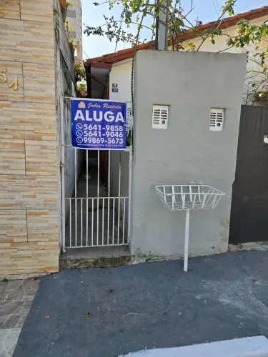 ALUGO CASA TERREA DE 01 DORMITORIO NA VILA DAS BELEZAS