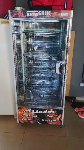 Máquina de assar frango zera nunca usada