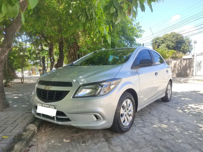 Chevrolet Onix JOY Hatch 1.0 8V Flex Mec. 4P 2019