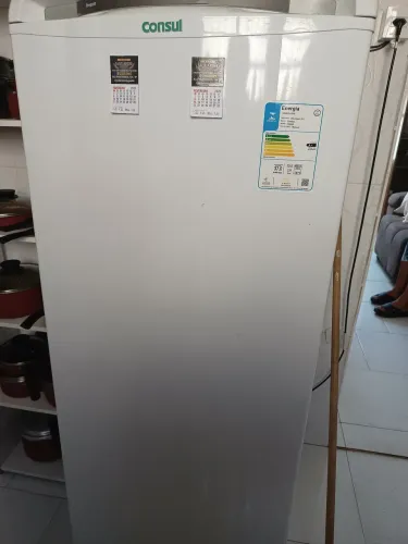 Freezer vertical Consul