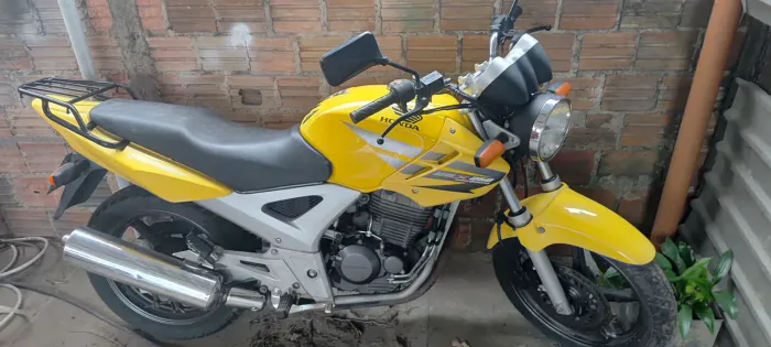 Moto cbx 250 Twitter