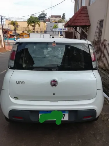 Fiat Uno Attractive 1.0 EVO Fire Flex 8V 5P 2019