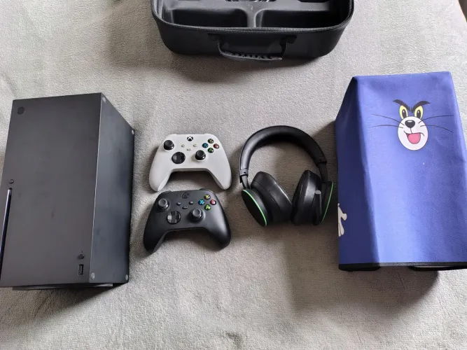 Xbox Series X + Extras (Somente Venda)