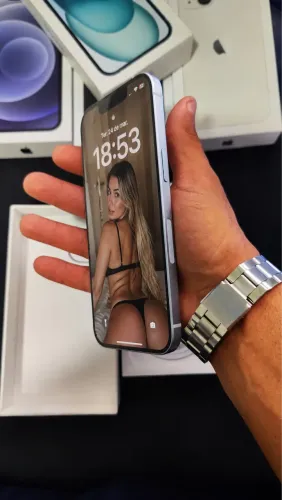 IPHONE 15 - 100%