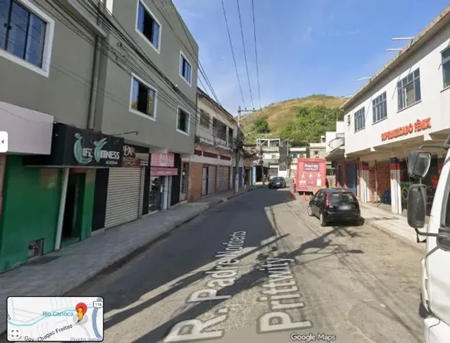 LOJA COMERCIAL: excelente localização próximo a farmácias, mercado , açougue, lotérica e